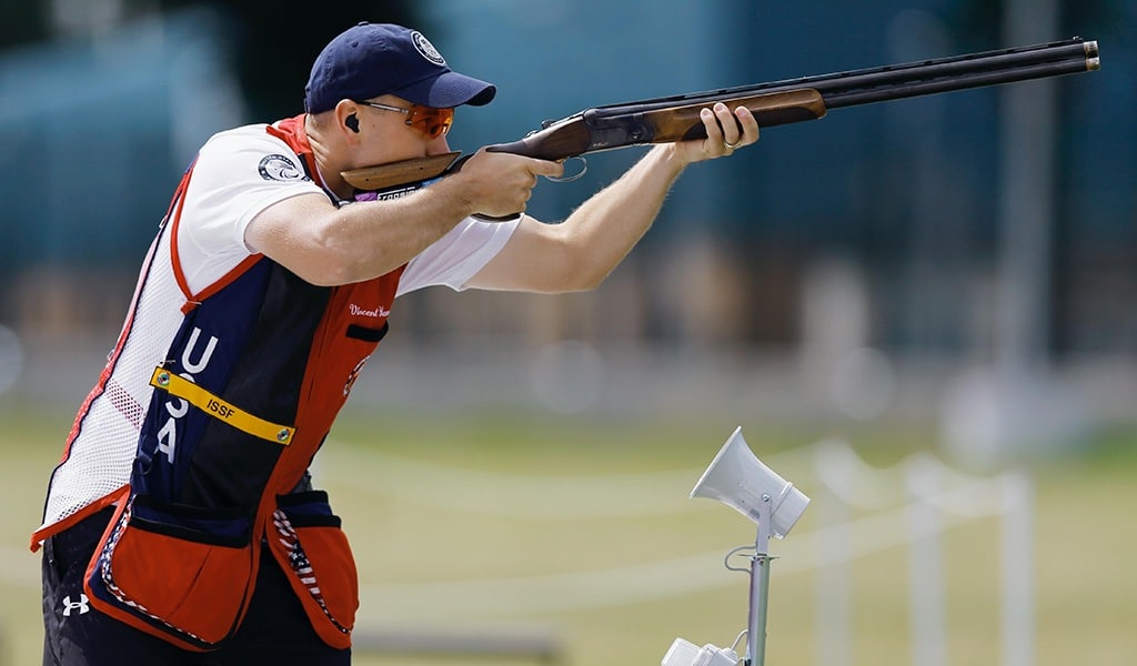 Vincent Hancock is focused and aims his rifle before shooting