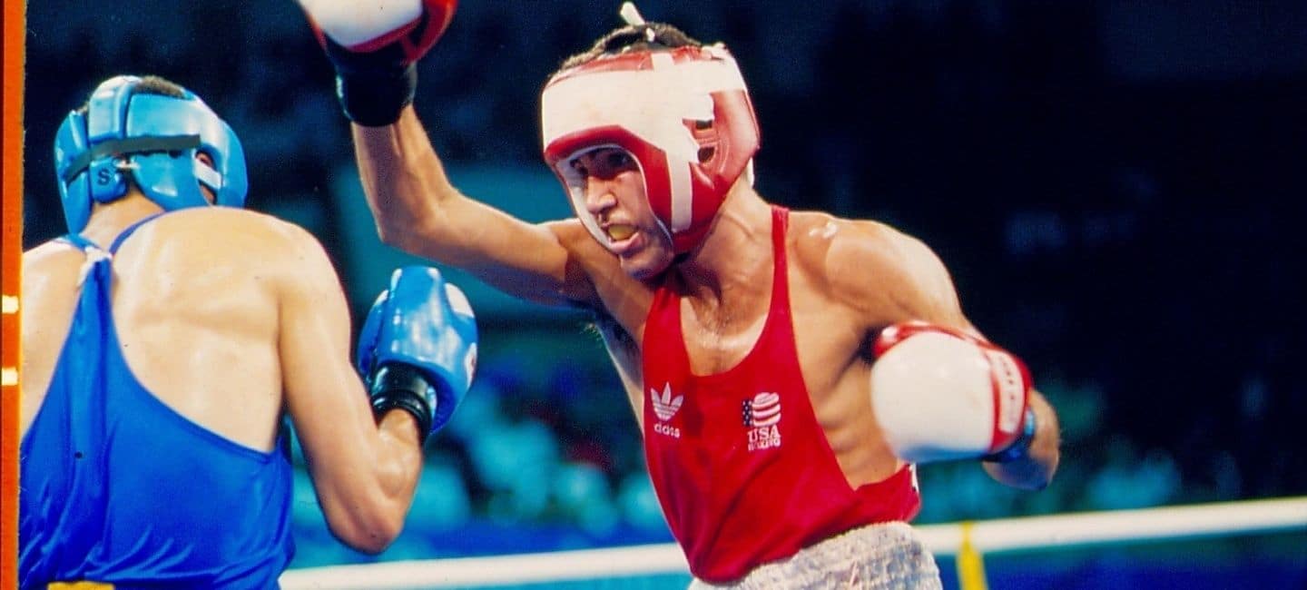 Oscar De La Hoya boxing at the Barcelona 1992 Olympic Games