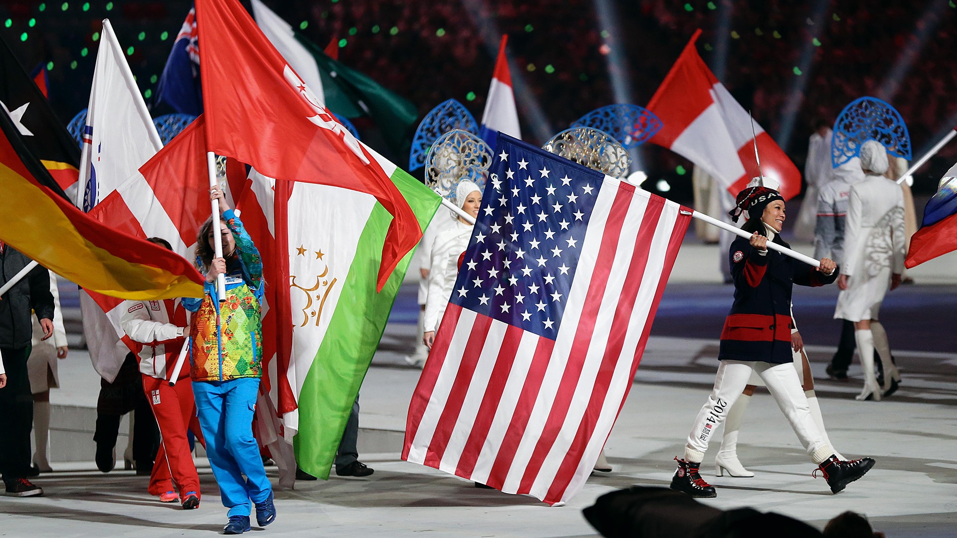 Julie Chu Sochi 2014 Olympic Winter Games — Closing Ceremony
